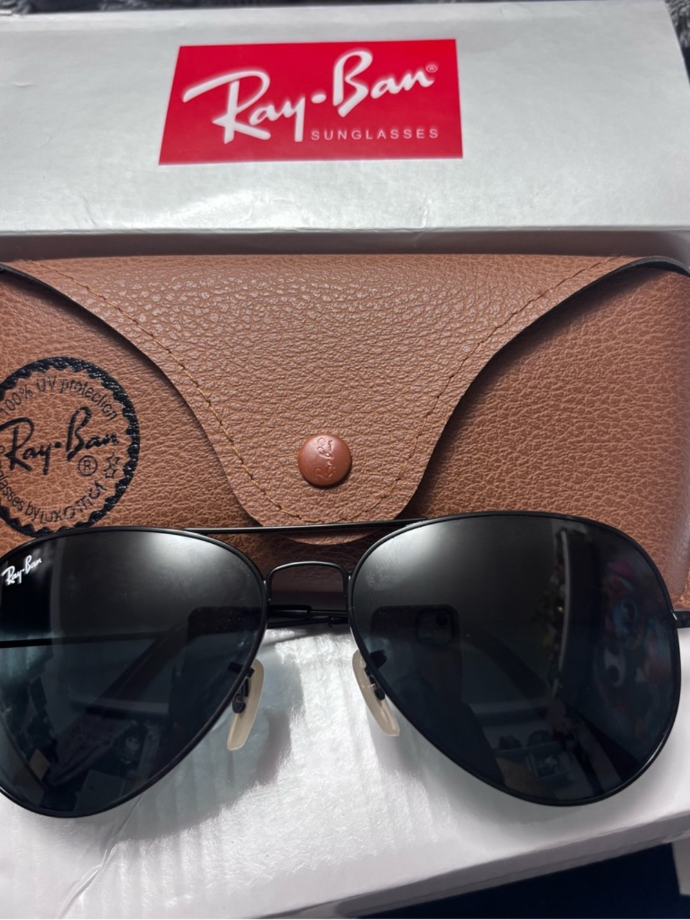 Ray-Ban Thin Black Metal Temple Sunglasses💋